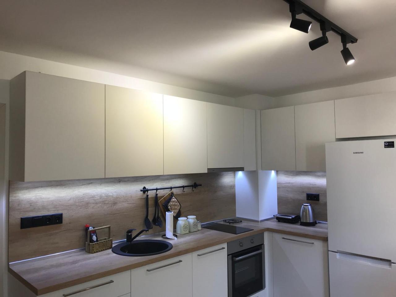 Bright, Comfortable And Cozy Apartment Burgas City Exterior foto