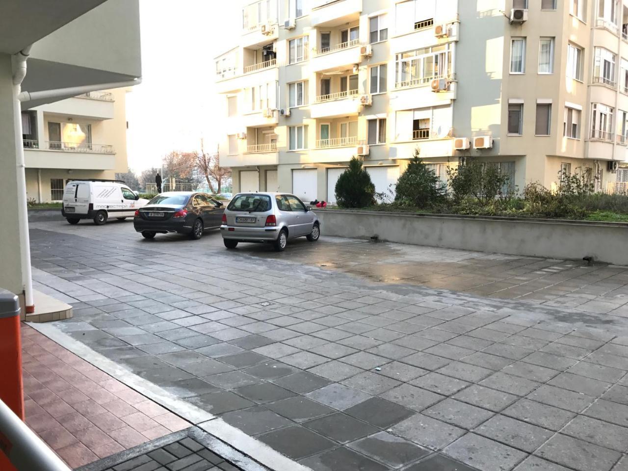 Bright, Comfortable And Cozy Apartment Burgas City Exterior foto